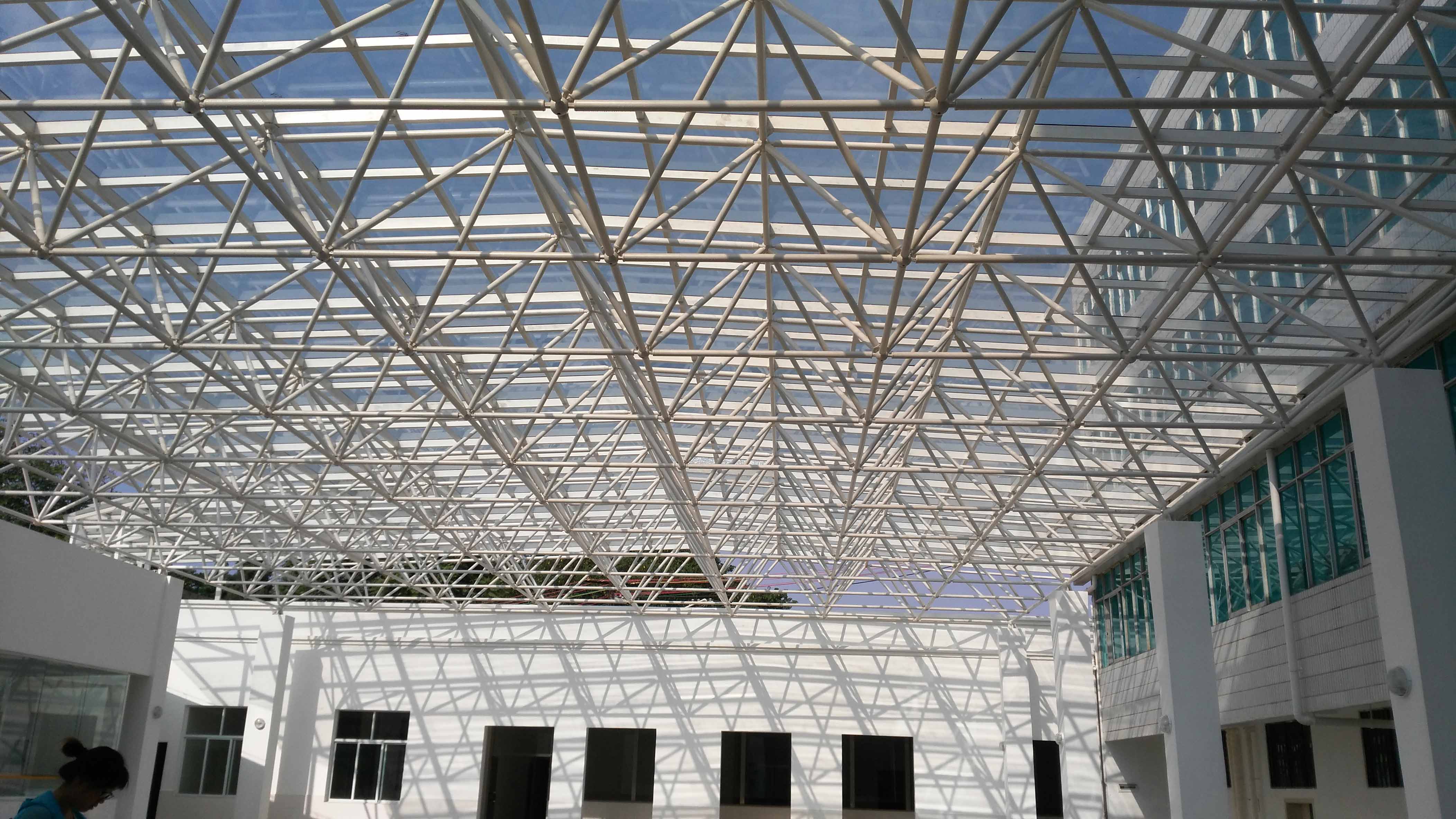 南宫平板型网架安装